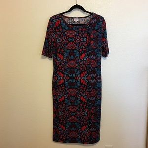LuLaRoe Julia Dress SZ L - Black Background