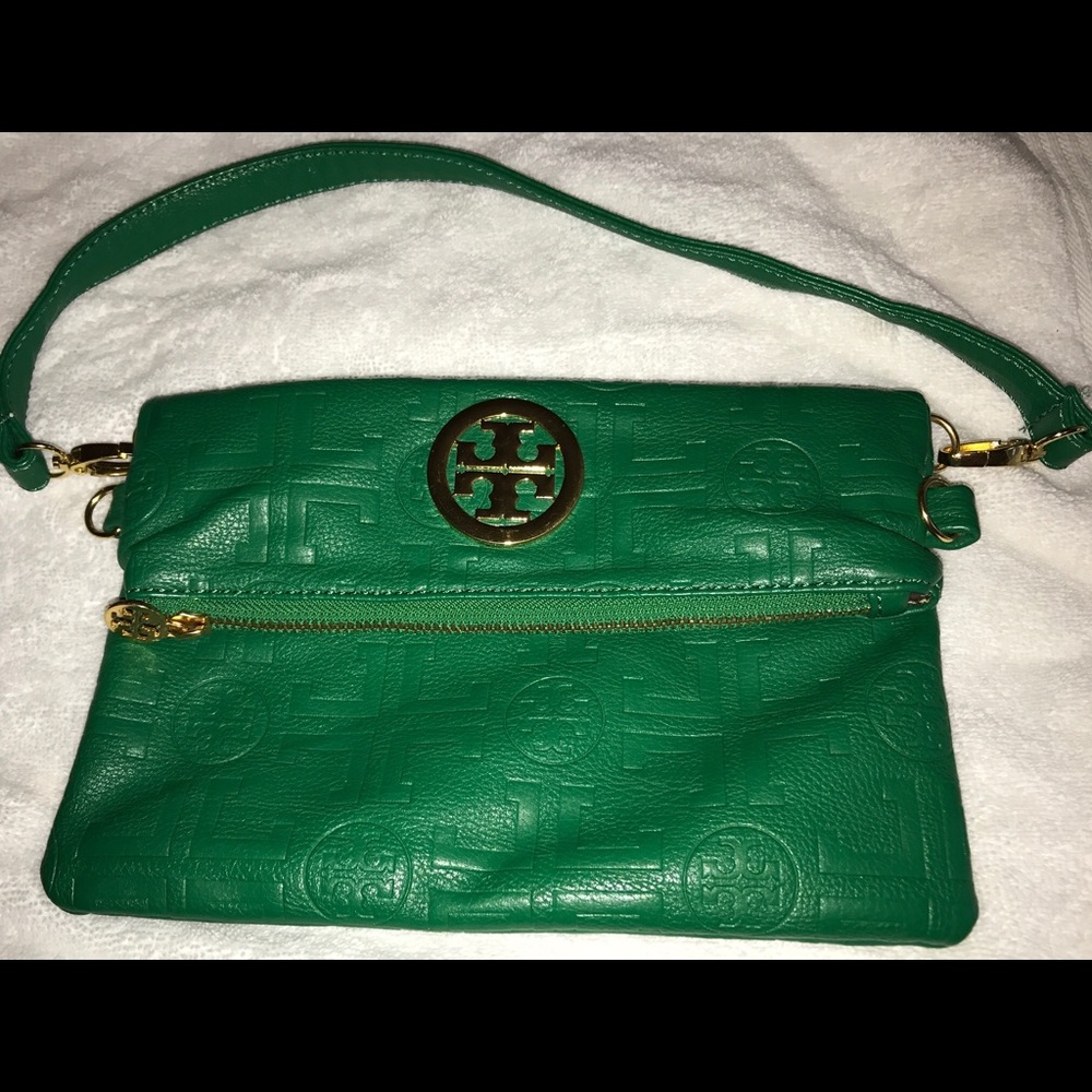 Lovely bag- Shoulder or clutch (removable strap)💚