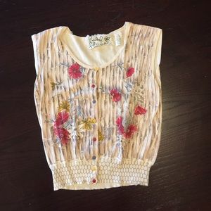 Anthropology top Field Flower