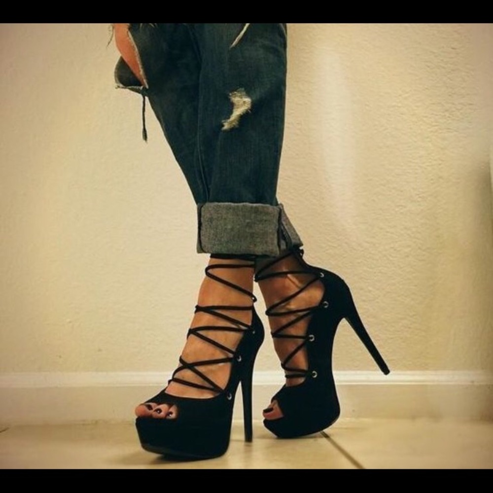 Bimi Steve Madden heels - Picture 2 of 3