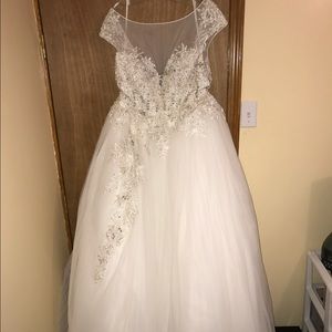 YSA Makino Custom Designed Wedding Dress - 14w