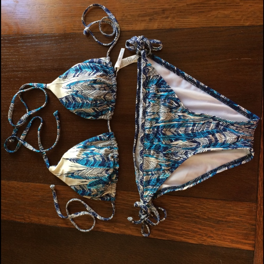 Ella Moss reversible Triangle Bikini 👙