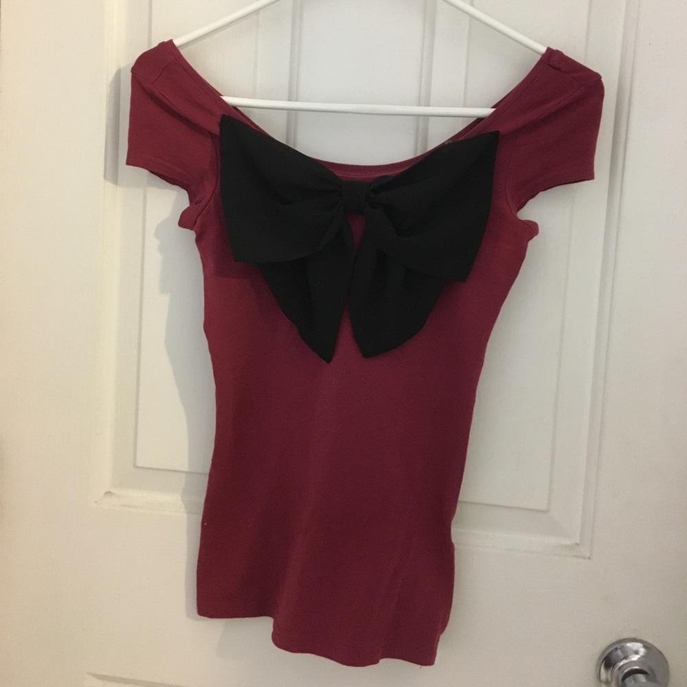 3 tshirts - Picture 2 of 3