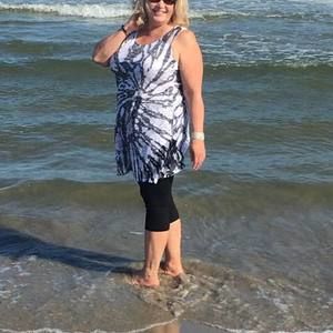 Meet your Posher, Cheri