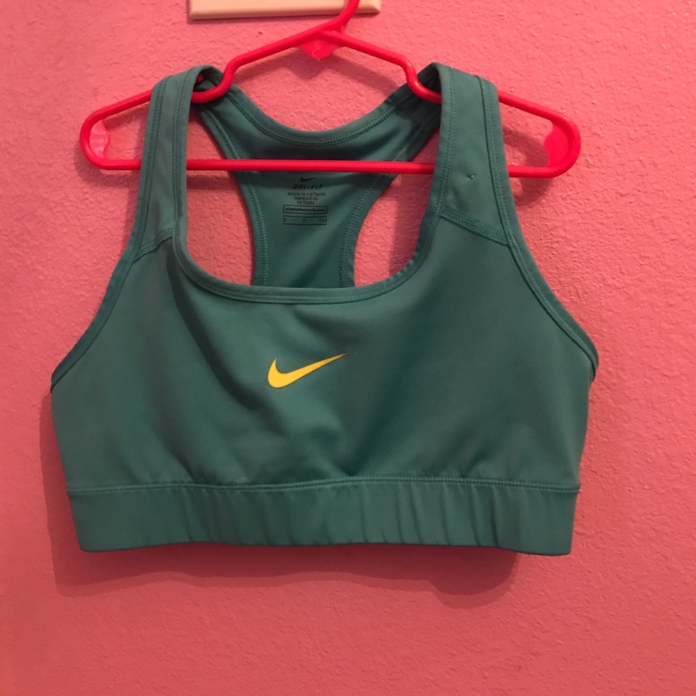 Nike sport bra