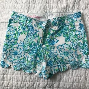 EUC Lilly Pulitzer Buttercup shorts