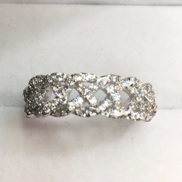 New Swarovski Crystal handset silver ring Band - Picture 2 of 4