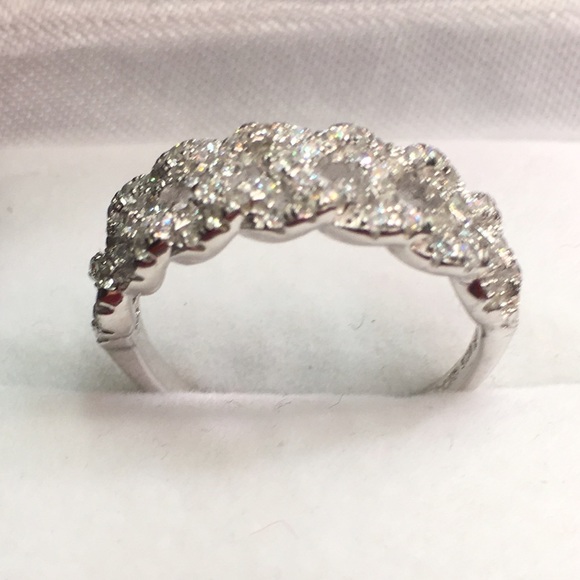 New Swarovski Crystal handset silver ring Band - Picture 4 of 4