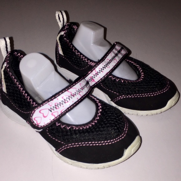 Danskin Now Shoes Adorable Danskin Mary Janes Black Mesh Danskin Now Shoes Adorable Danskin Mary Janes Black Mesh