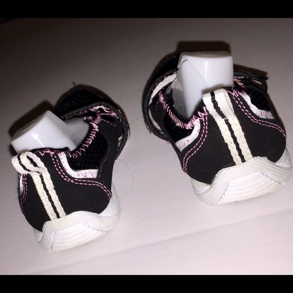 Danskin Now Shoes Adorable Danskin Mary Janes Black Mesh Danskin Now Shoes Adorable Danskin Mary Janes Black Mesh