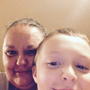 Meet your Posher, Connie