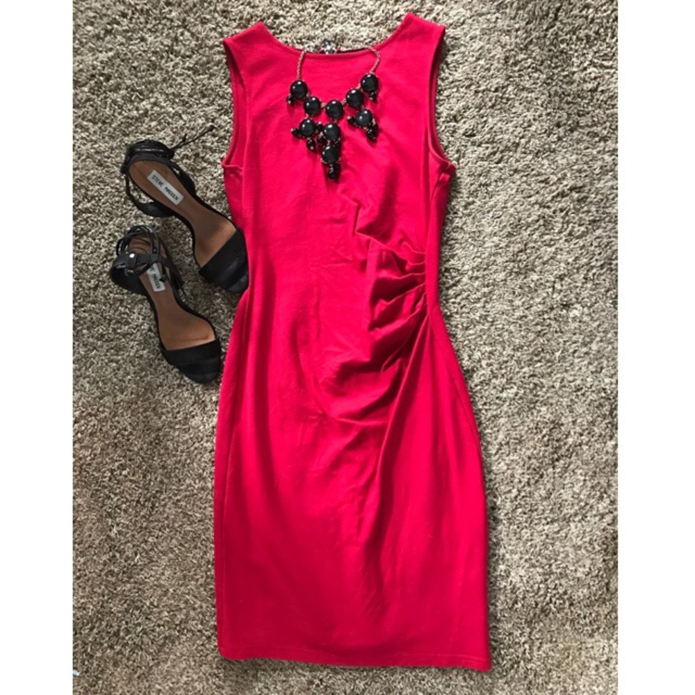 Red Sheath Dress With Zipper Detail