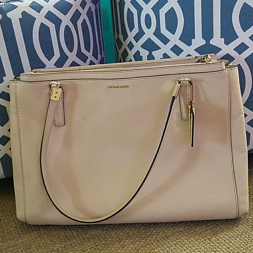 Coach MADISON CHRISTIE CARRYALL SAFFIANO LEATHER