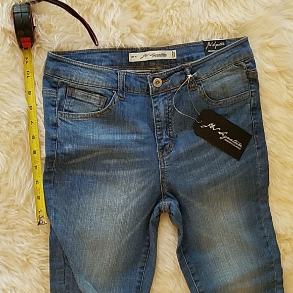 Last One - Picture 5 of 6