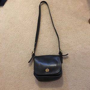 100% Authentic Vintage Coach Legacy Bag!!
