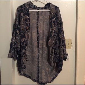 Urban Outfitters Kimono