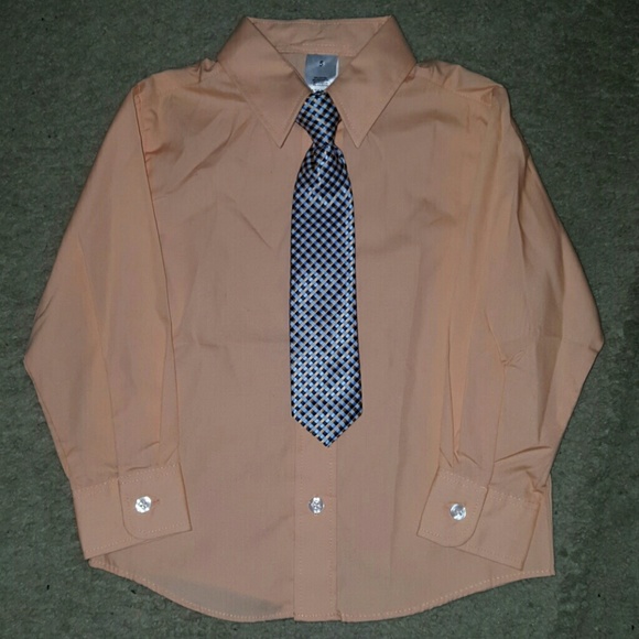 Boys dress shirt w/ tie - Picture 1 of 1