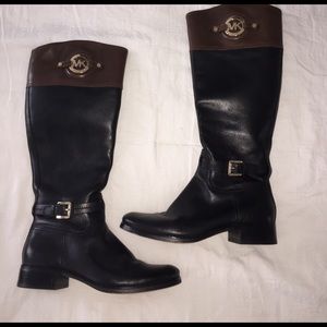 Micheal Kors boots