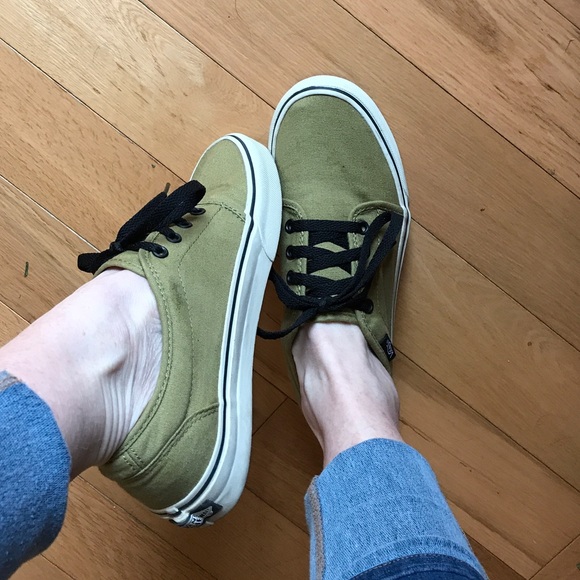 womens olive green vans