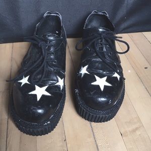 90's goth star creepers