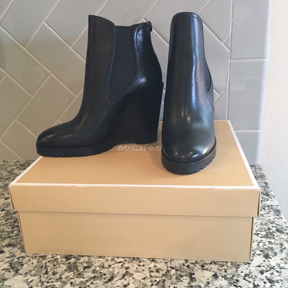 Michael Kors Thea Wedge