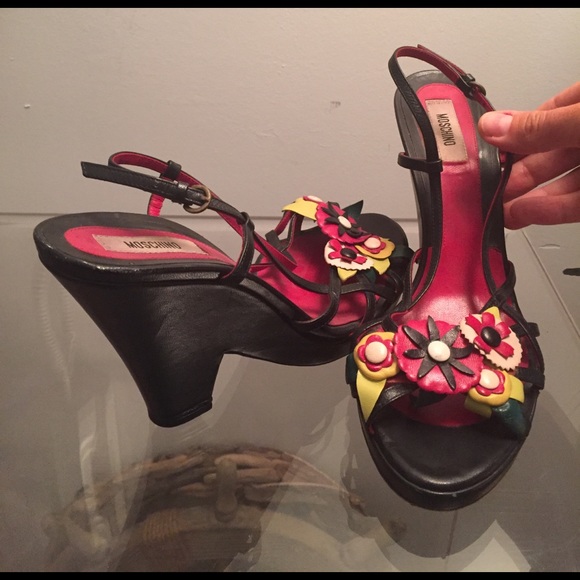 Moschino Shoes - MOSCHINO vintage from 2005 leather platform sandal