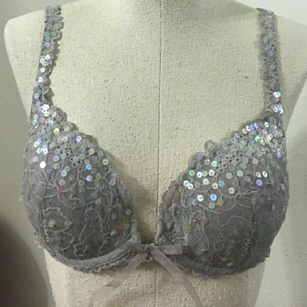 Victorias Secret Angel Bra 36C