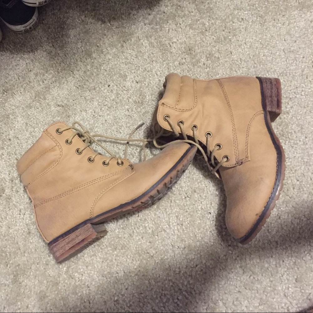 Cathy Jean short combat boots - Picture 4 of 4