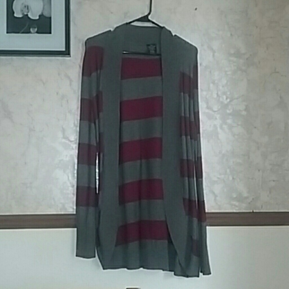 Grey and Red Plus Size Cardigan