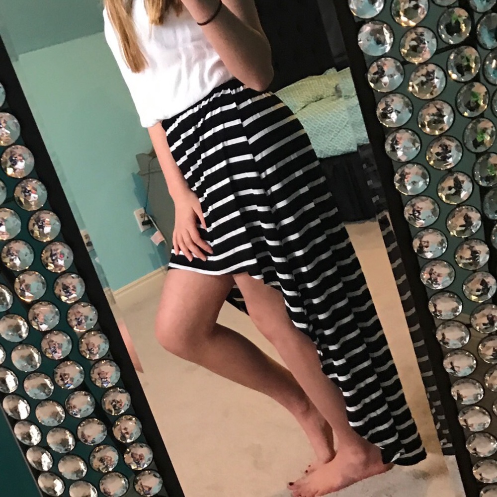 Hi low skirt