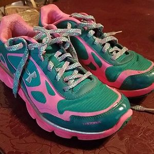 Under armour size 6.5 sneakers