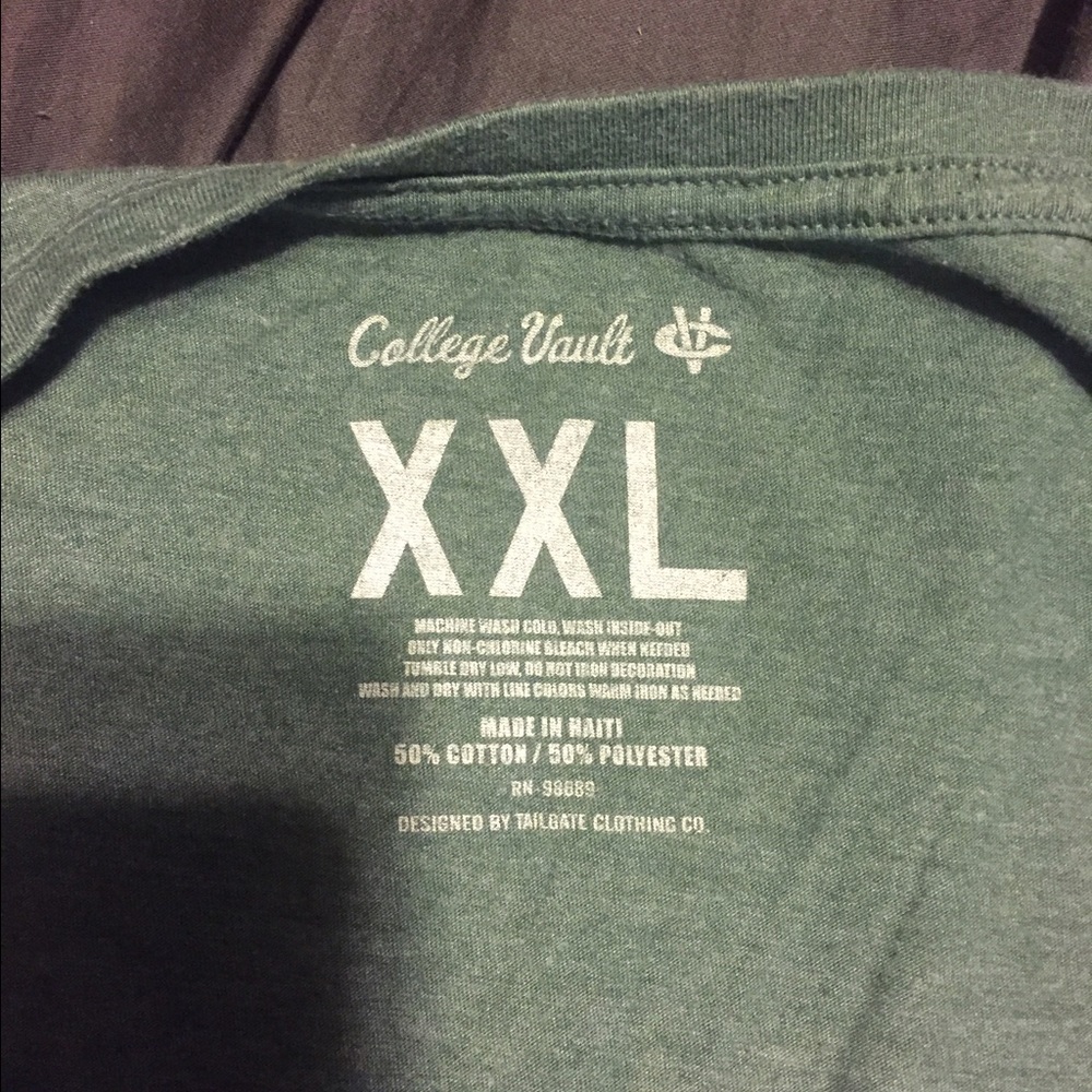Michigan State University Sparty vintage style T - Picture 3 of 3