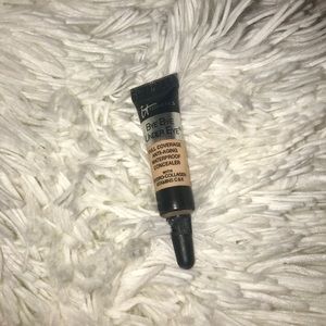 It cosmetics bye bye under eye concealer