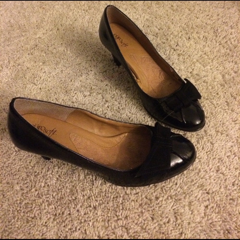 Black heels