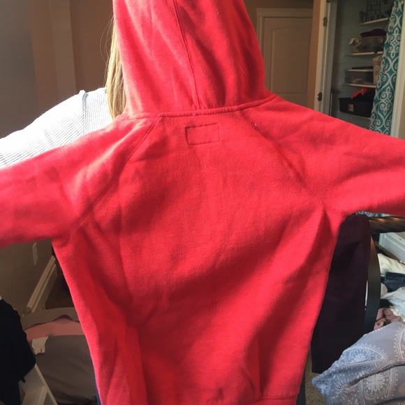 Bought it for my sister, doesn't fit anymore - Picture 3 of 3