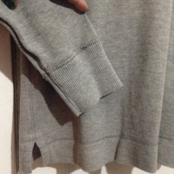 American Eagle Outfitters 3 Button Ribbed Henley - Picture 5 of 8