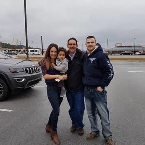 Meet your Posher, Adrianna