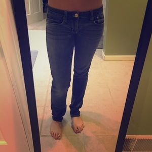 Size 6 American Eagle jeans