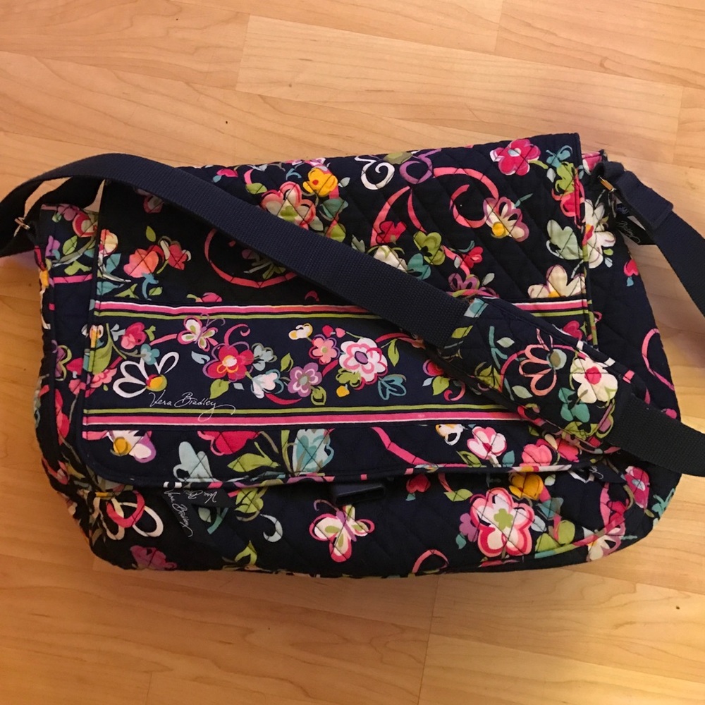 Vera Bradley messenger bag