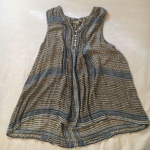 Lucky sleeveless top