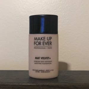 Make Up For Ever May Velvet+  - Shade 51