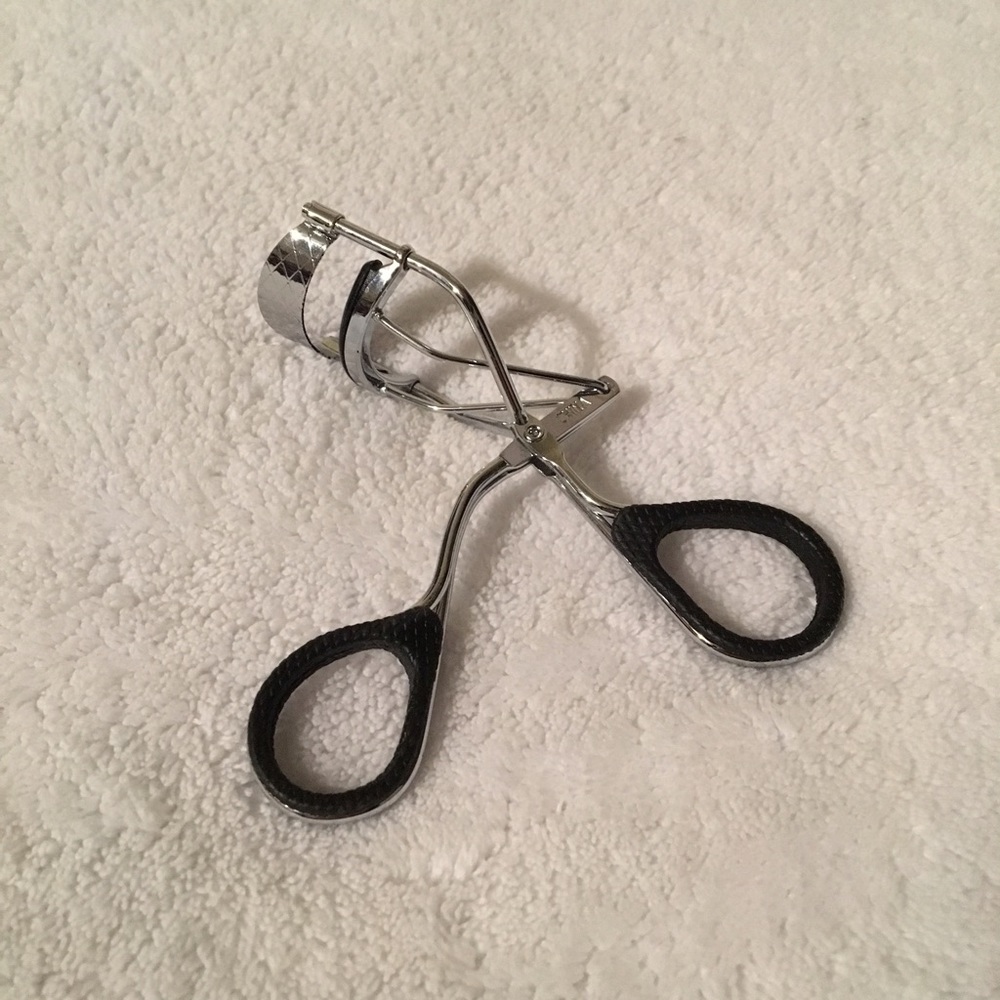 Eyelash Curler