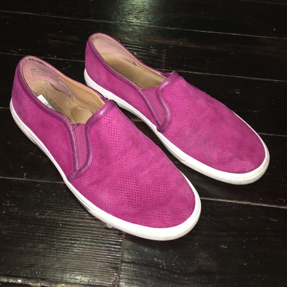 Halogen sneaker shoes