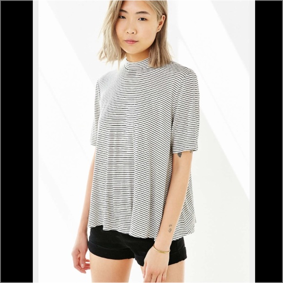 Urban Outfitters Cooperative Cruel Summer Top - Picture 6 of 6
