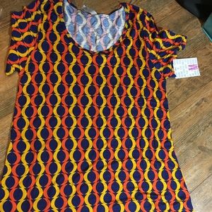 LulaRoe medium Classic T sooo soft and bright!
