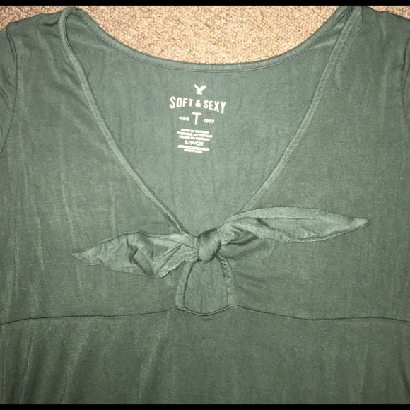 NWOT green front tie American Eagle top! - Picture 2 of 4