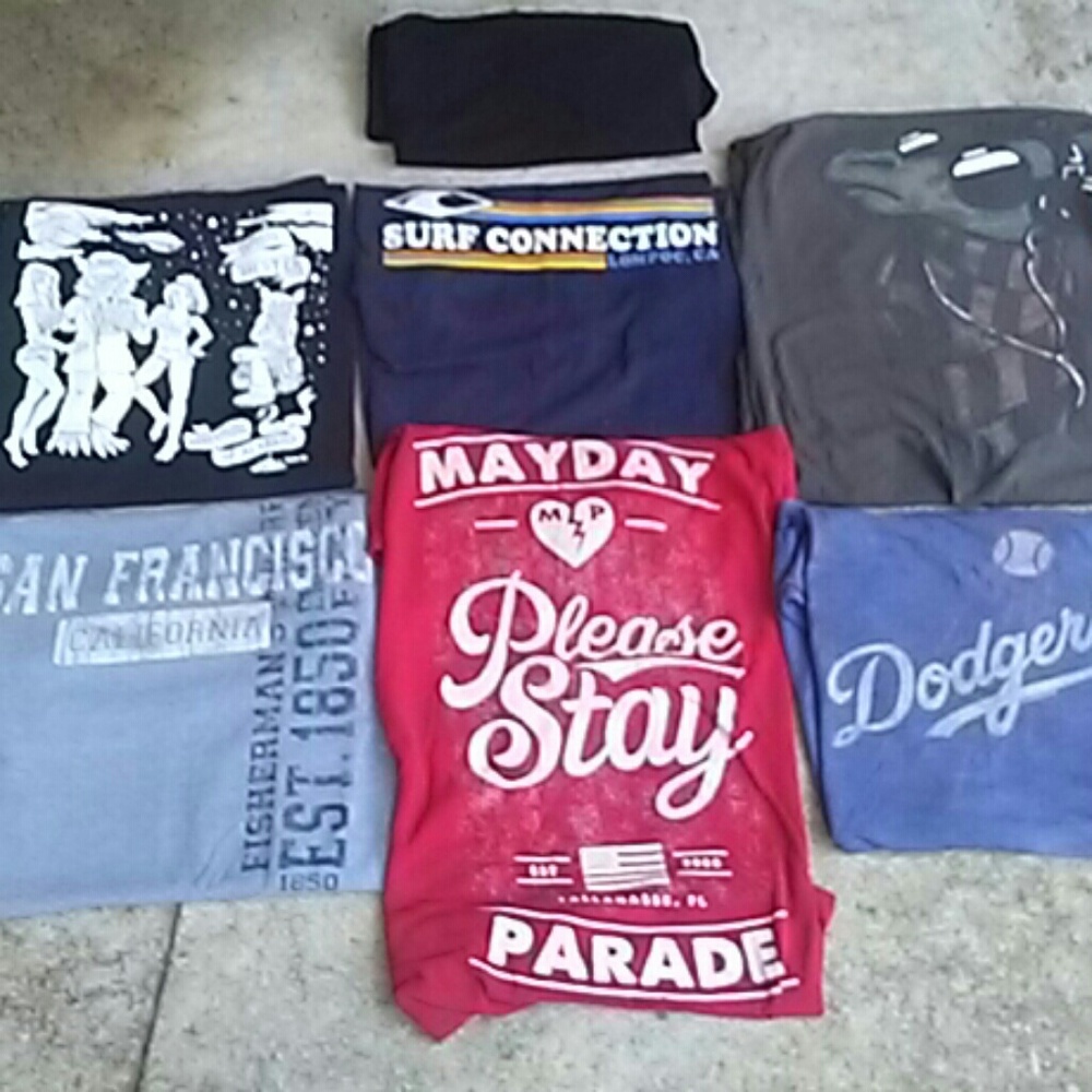 Men's size medium/ large t-shirts