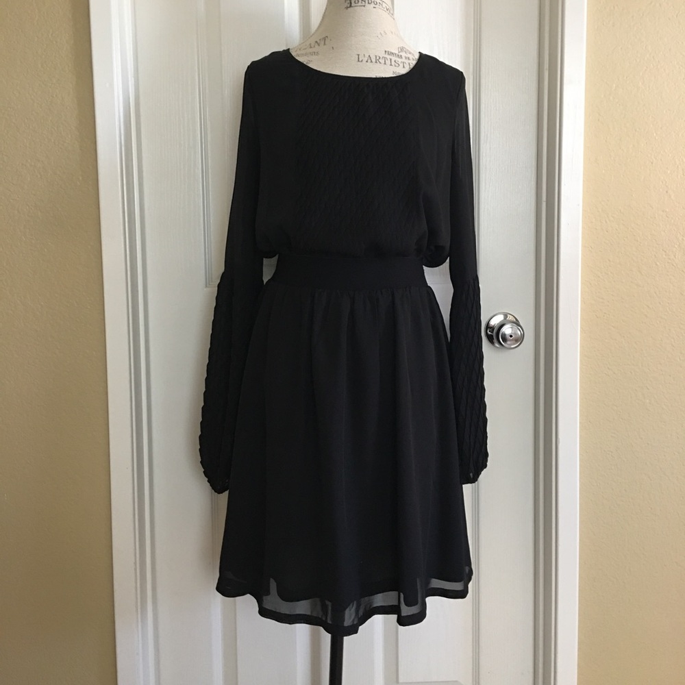 🔥Last one!!🔥NWOT Black dress 👗