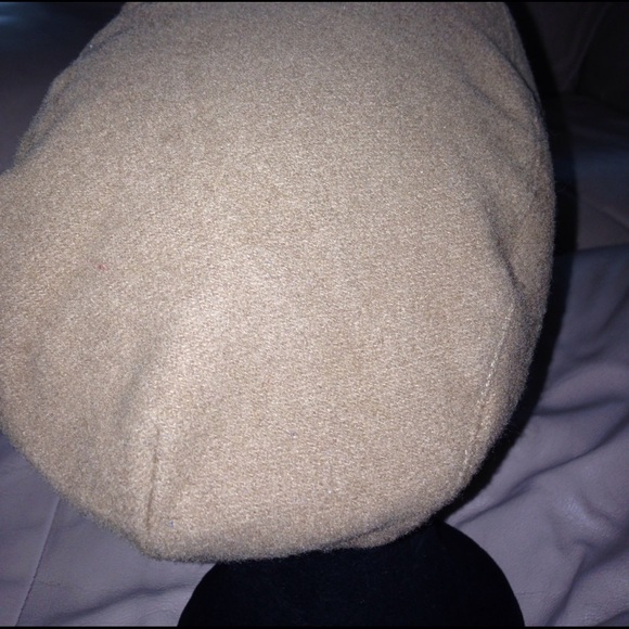 Burberry London Cap - Picture 3 of 8