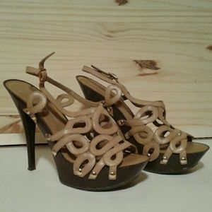 Jessica Simpson High Heels